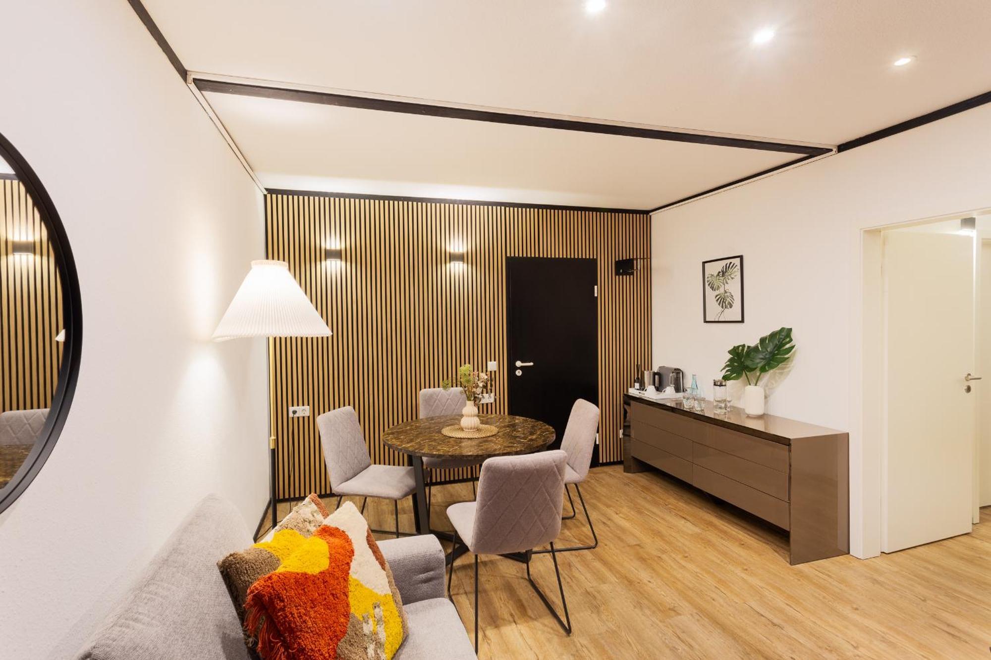 Hotel My Шильдов Екстер'єр фото